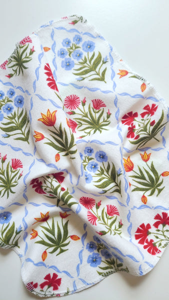 Trellis Paperless Towel