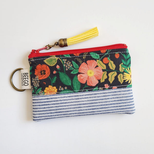 #44 - French Floral Keyring Coin Purse