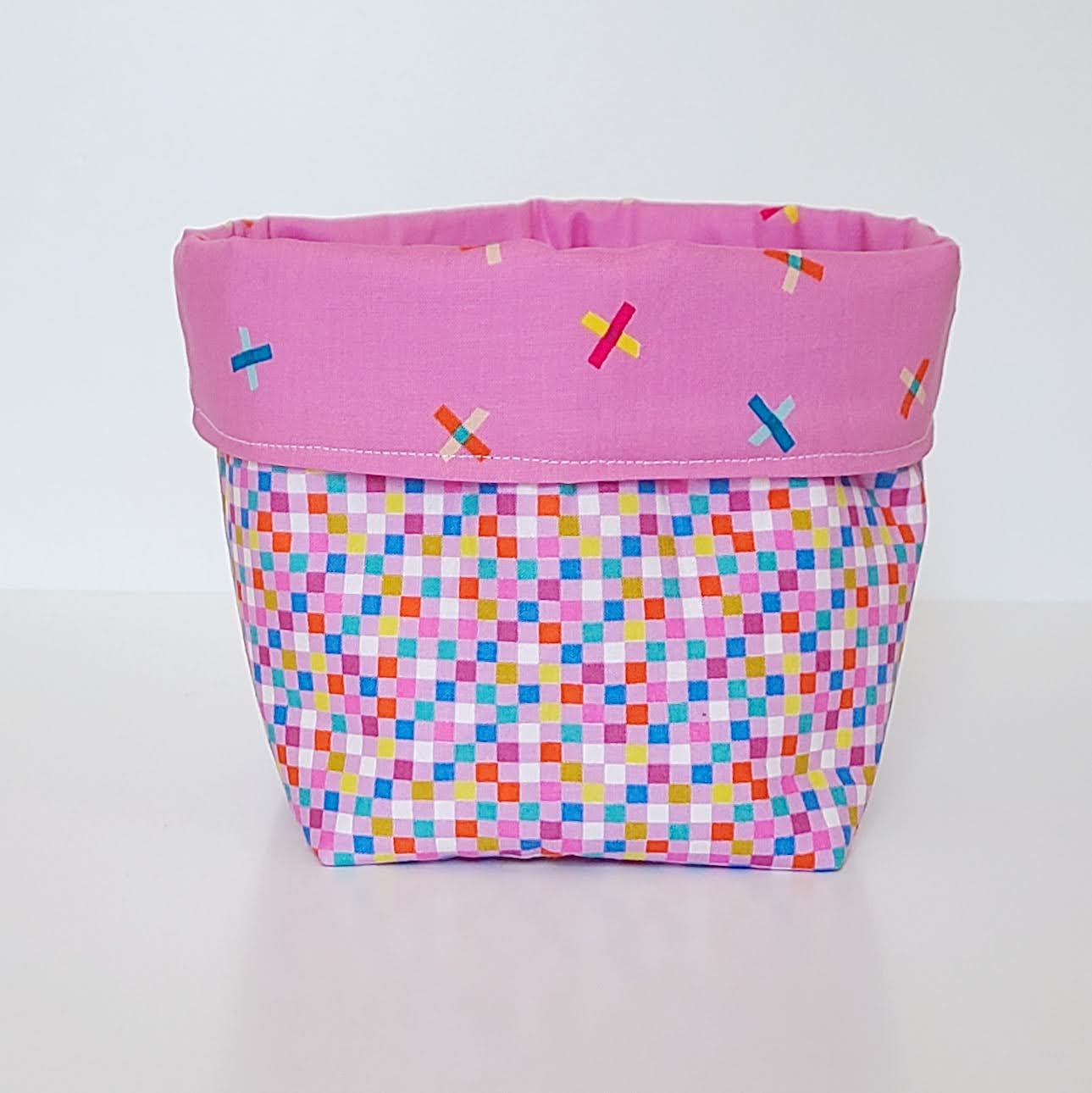 #72 Mix and Match Reversible Fabric Bin