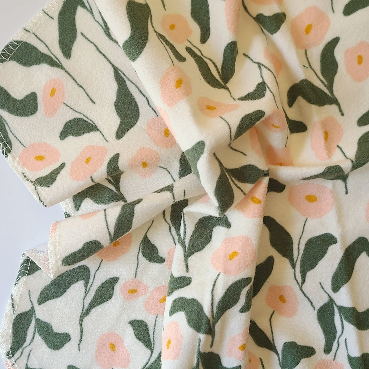 Mountain Floral Paperless Towel
